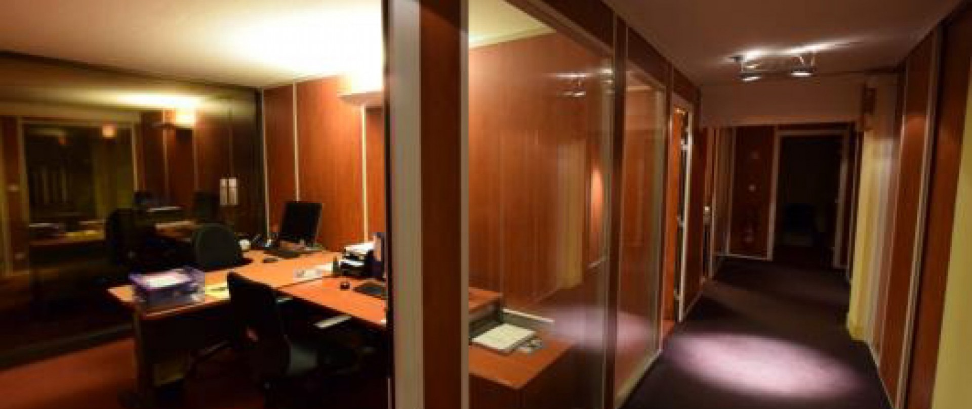 RARE : BUREAUX EN DUPLEX A LOUER EN HYPERCENTRE