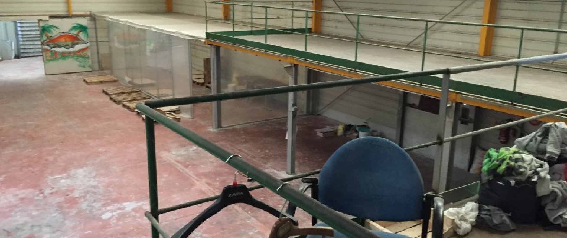 LOCAL D'ACTIVITE A VENDRE AVEC FORT POTENTIEL ET VISIBILITE