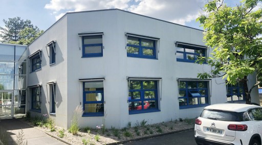 BOUGUENAIS -  PLATEAU DE 215 m² DE BUREAUX A LOUER