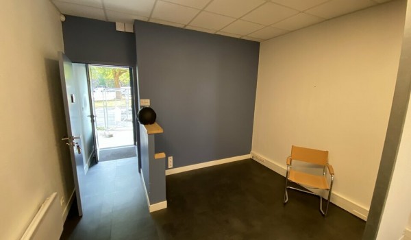 NANTES - QUARTIER MANGIN - LOCAL COMMERCIAL DE 70 m² A VENDRE