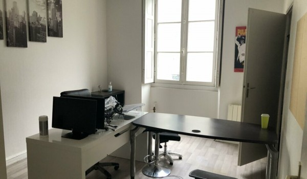 NANTES CENTRE - PLATEAUX DE BUREAUX A LOUER