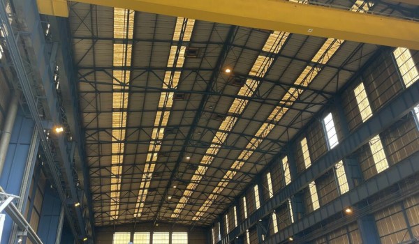 QUARTIER CHANTENAY - LOCAUX D'ACTIVITE A LOUER